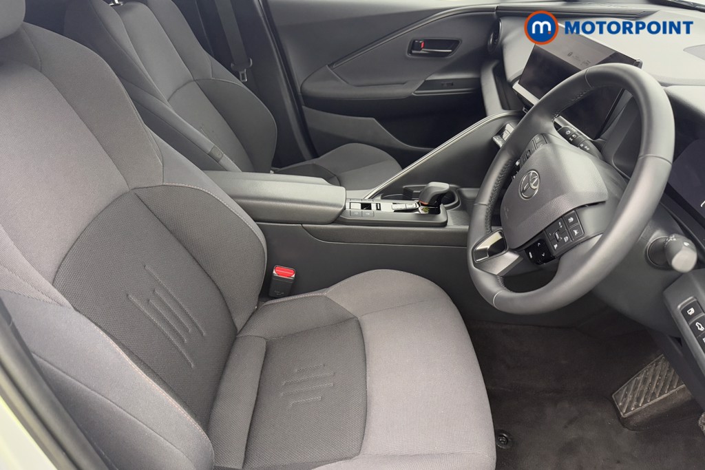 Used Toyota C-HR 2024 for sale - 76303318: Photo 28