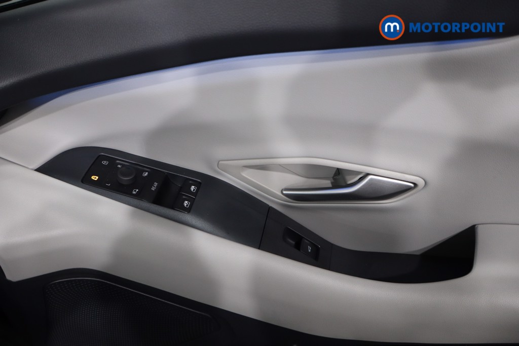 Used Ford Explorer 2025 for sale - 76934099: Photo 29