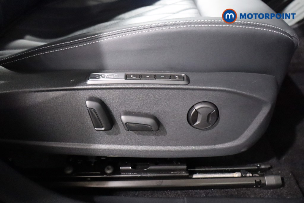 Used Ford Explorer 2025 for sale - 76934099: Photo 30