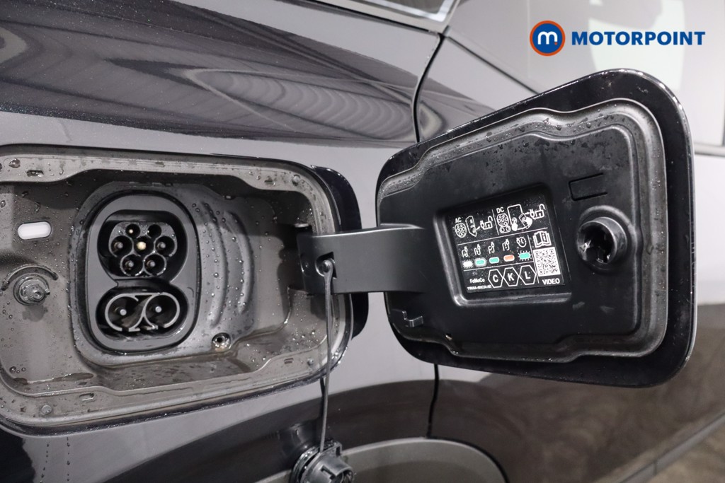 Used Ford Explorer 2025 for sale - 76934099: Photo 43