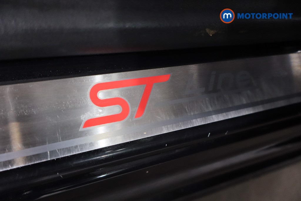 Used Ford Focus for sale - 77245837: Photo 32