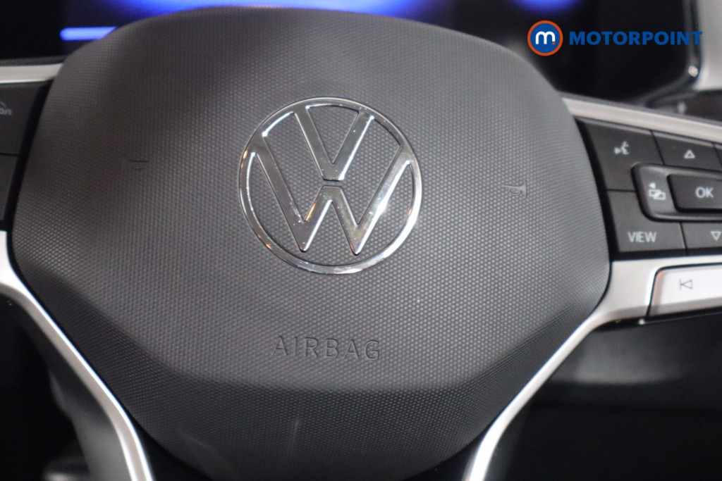 Used Volkswagen T-Roc 2023 for sale - 76127772: Photo 29