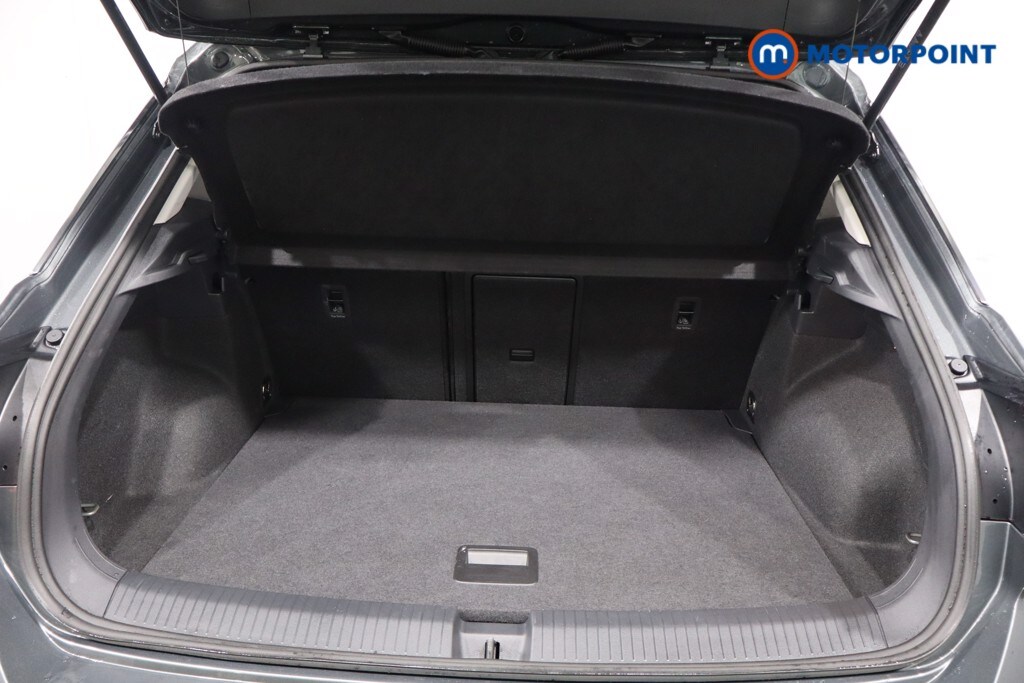 Used Volkswagen T-Roc 2023 for sale - 76127772: Photo 44