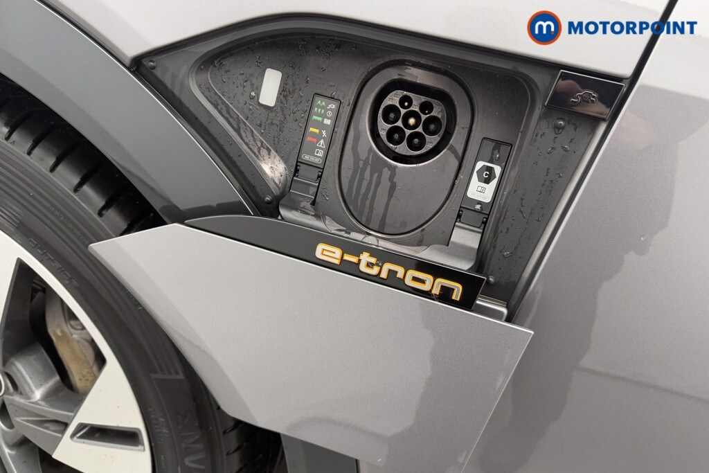 Used Audi e-tron 2022 for sale - 77493577: Photo 41