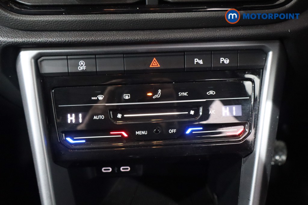 Used Volkswagen T-Roc 2022 for sale - 77055938: Photo 21