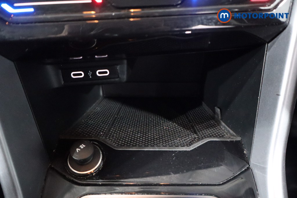 Used Volkswagen T-Roc 2022 for sale - 77055938: Photo 22