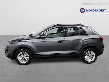 Used Volkswagen T-Roc 2022 for sale - 77055938: Photo