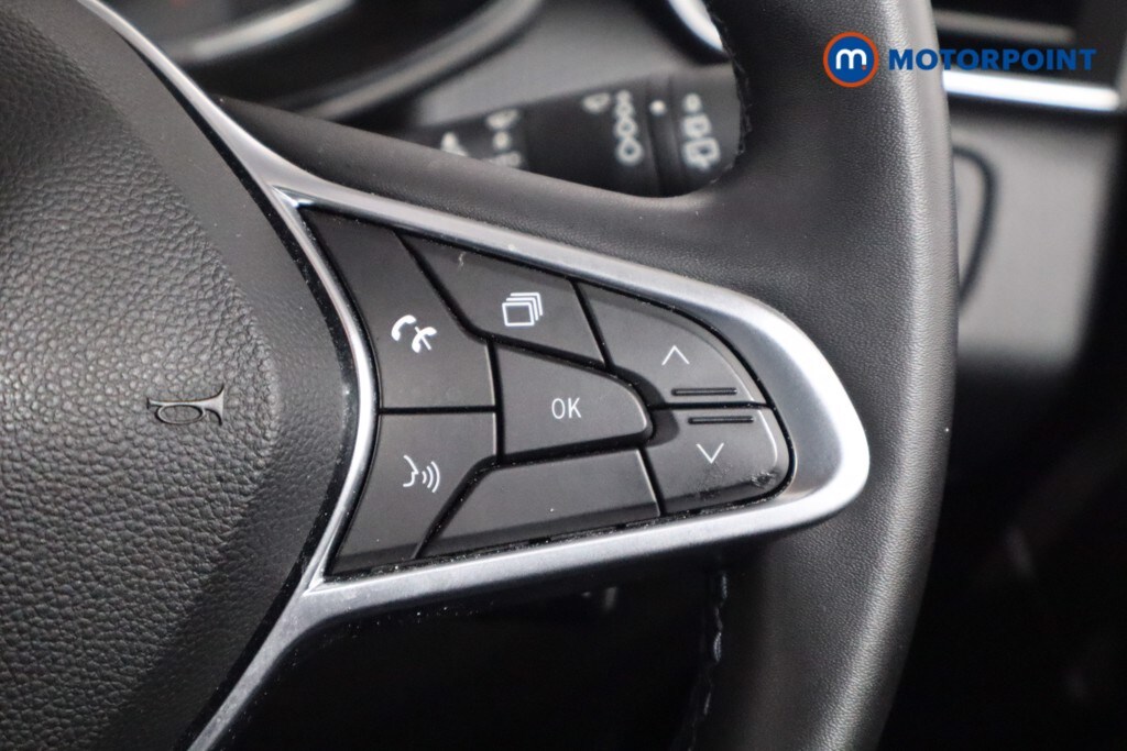 Used Renault Clio 2023 for sale - 76157625: Photo 16