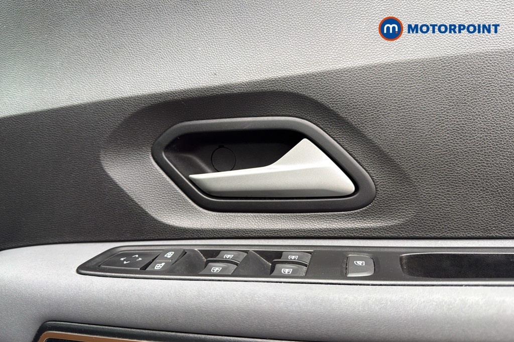 Used Dacia Sandero Stepway 2023 for sale - 77819911: Photo 42