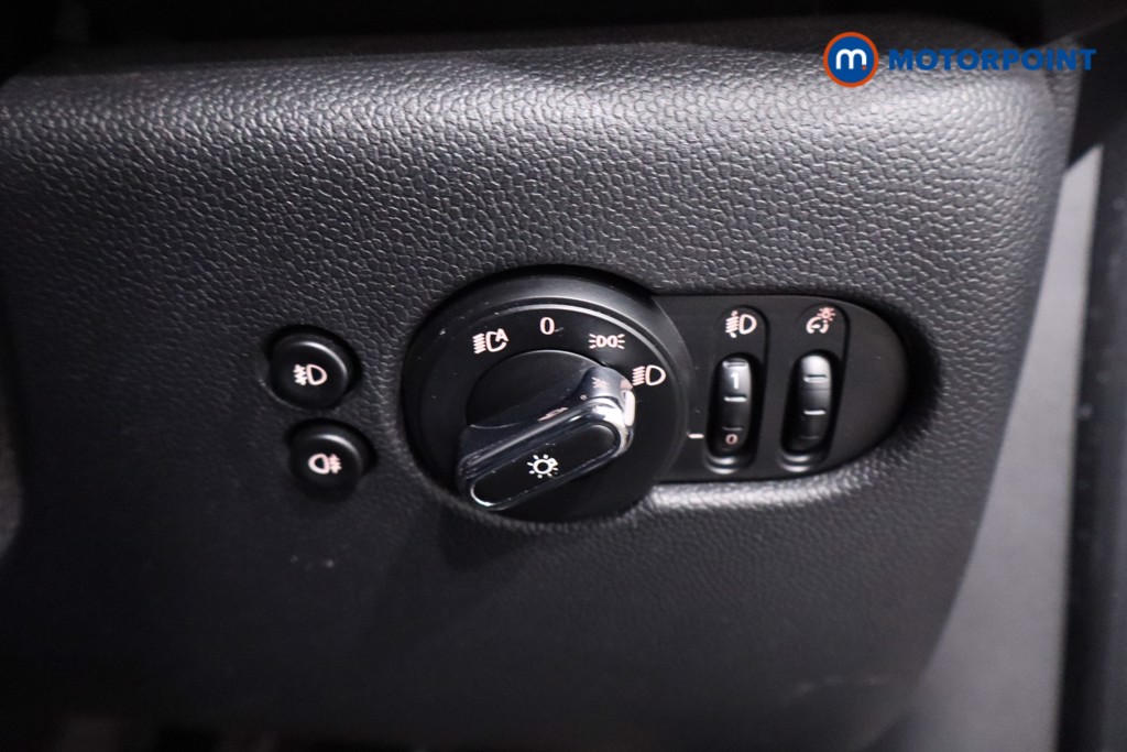 Used MINI Hatch 2019 for sale - 78166677: Photo 25