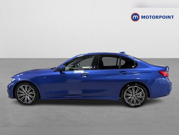 Used BMW 3 Series 2022 for sale - 76162366: Photo