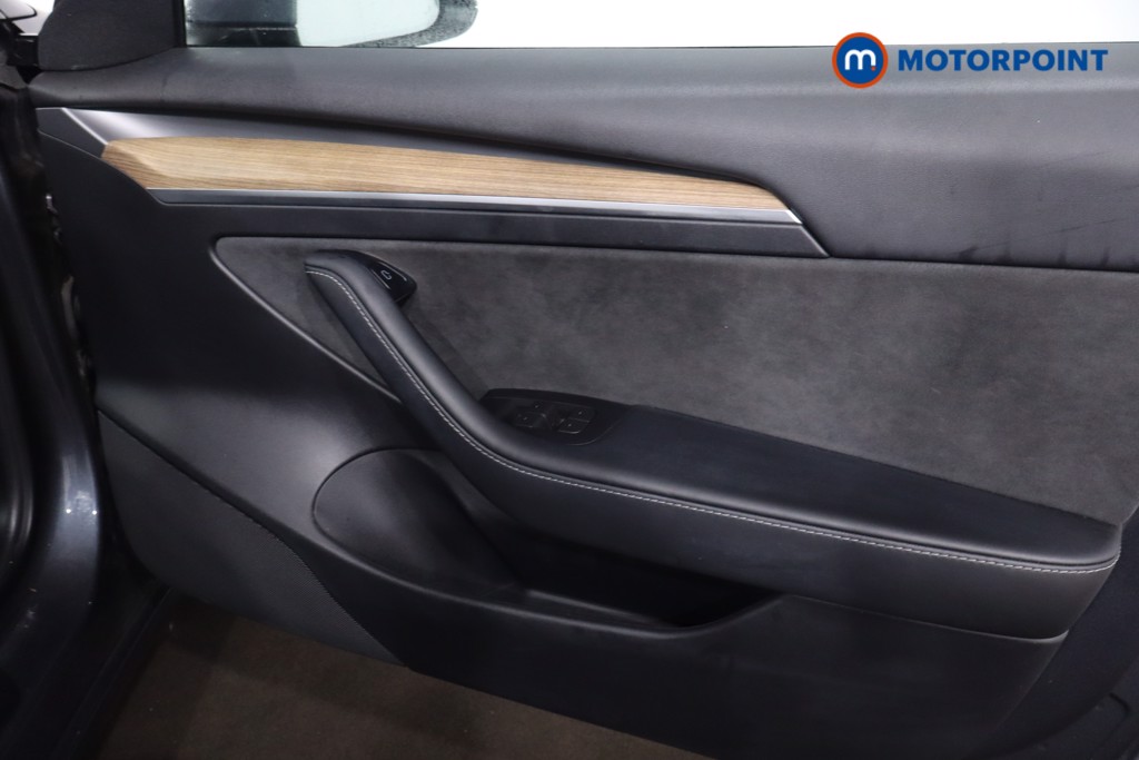 Used Tesla Model 3 2021 for sale - 77500632: Photo 24