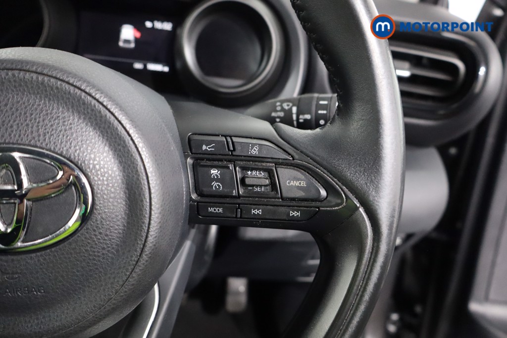 Used Toyota Yaris 2023 for sale - 76980304: Photo 16