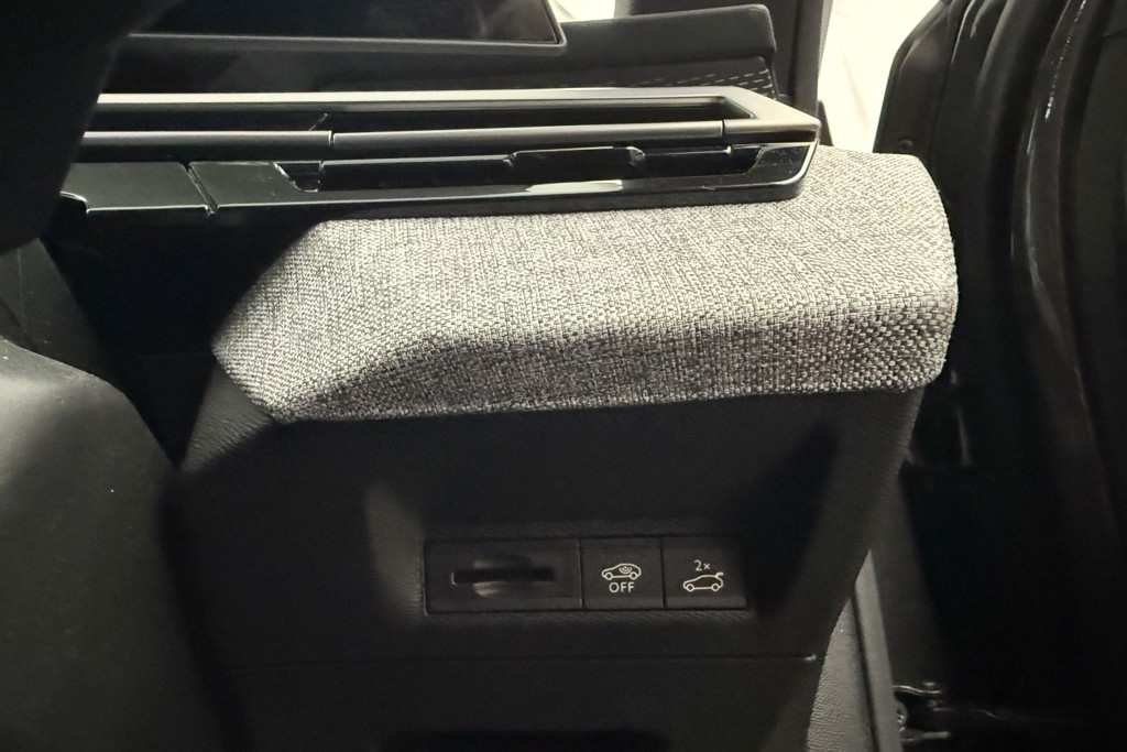 Used Peugeot 3008 2024 for sale - 76797439: Photo 26