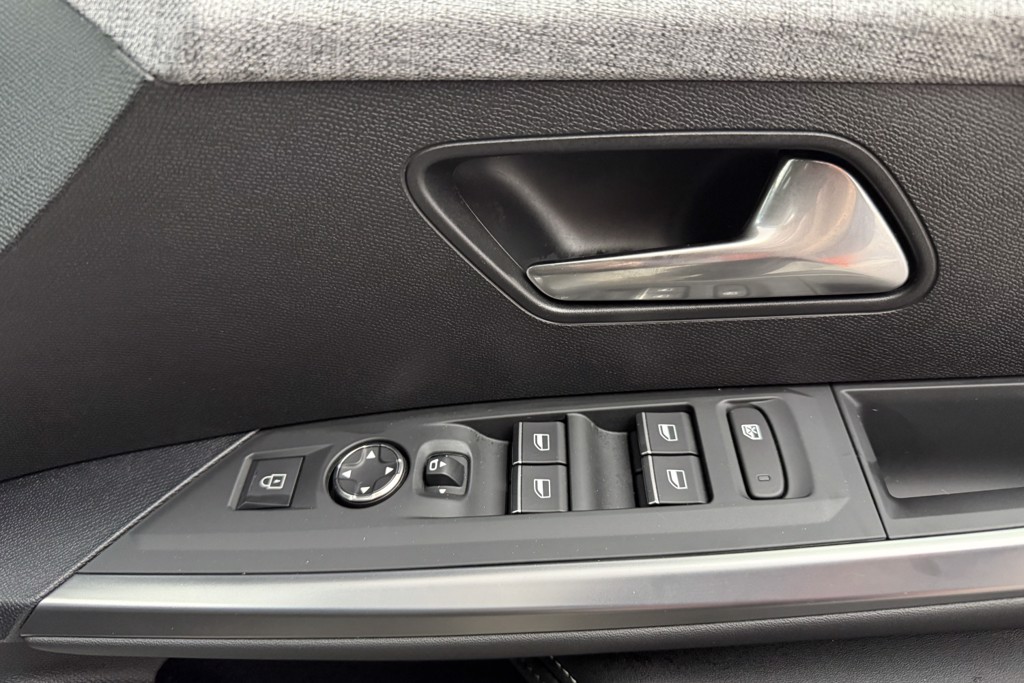 Used Peugeot 3008 2024 for sale - 76797439: Photo 28