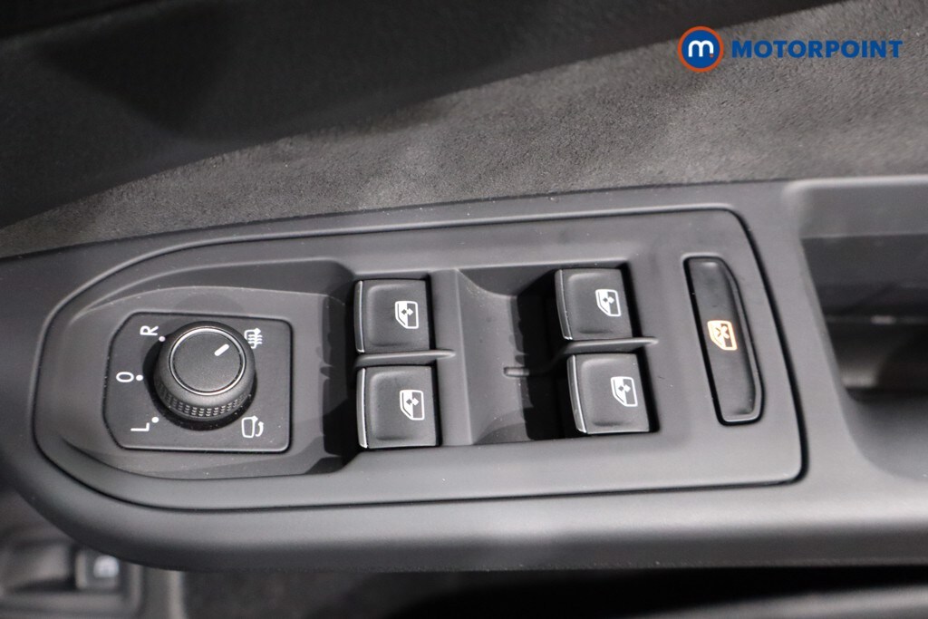 Used Volkswagen Golf 2024 for sale - 76933827: Photo 25