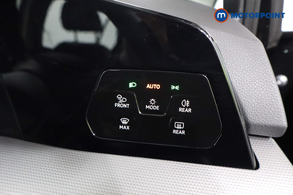 Used Volkswagen Golf 2024 for sale - 76933827: Photo 27