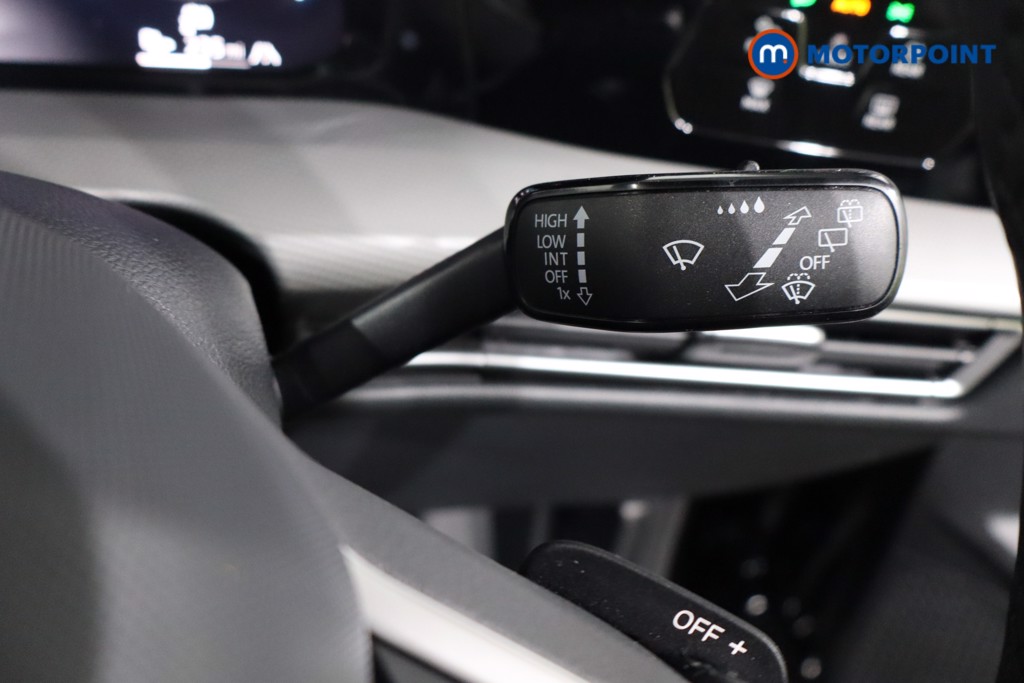 Used Volkswagen Golf 2024 for sale - 76933827: Photo 29