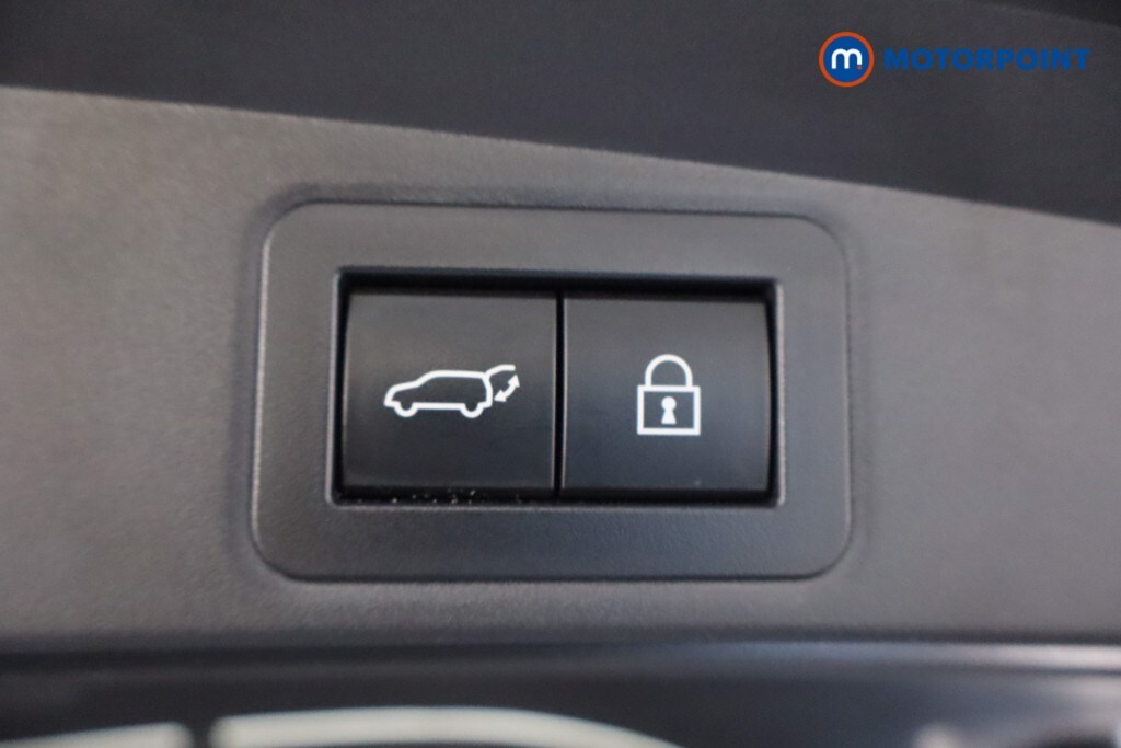 Used Toyota Corolla 2020 for sale - 76340910: Photo 47