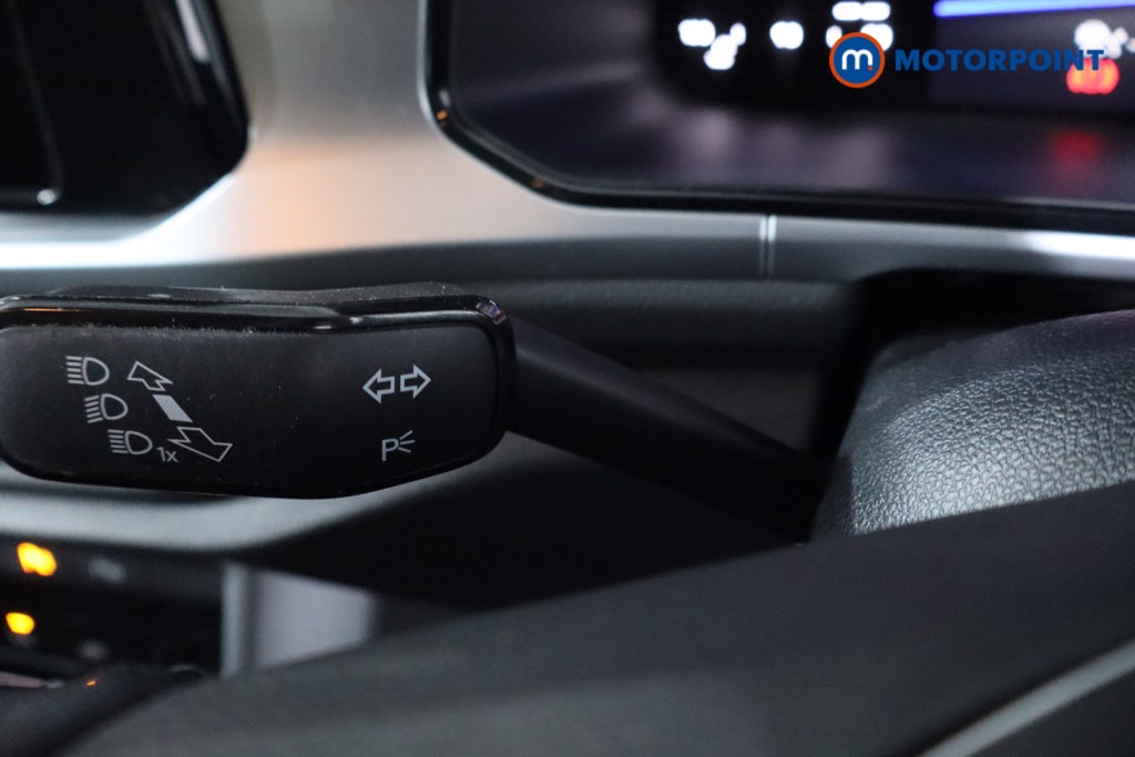 Used Volkswagen T-Roc 2023 for sale - 78162804: Photo 22