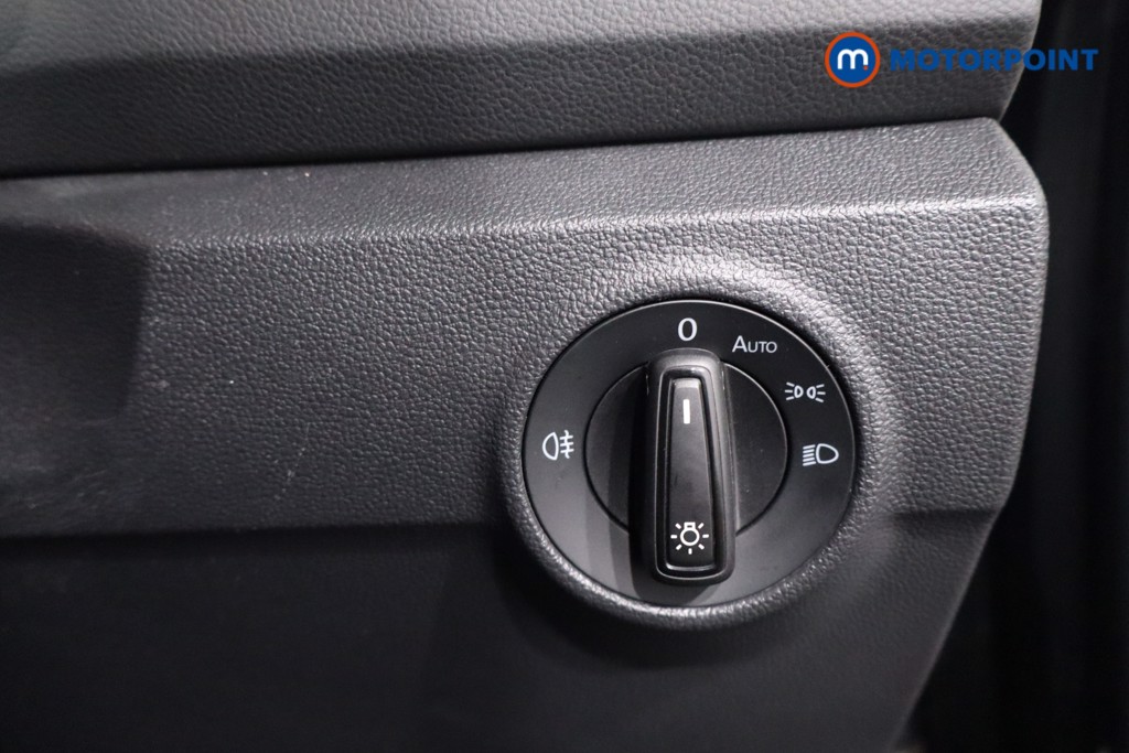 Used Volkswagen T-Roc 2023 for sale - 78162804: Photo 25