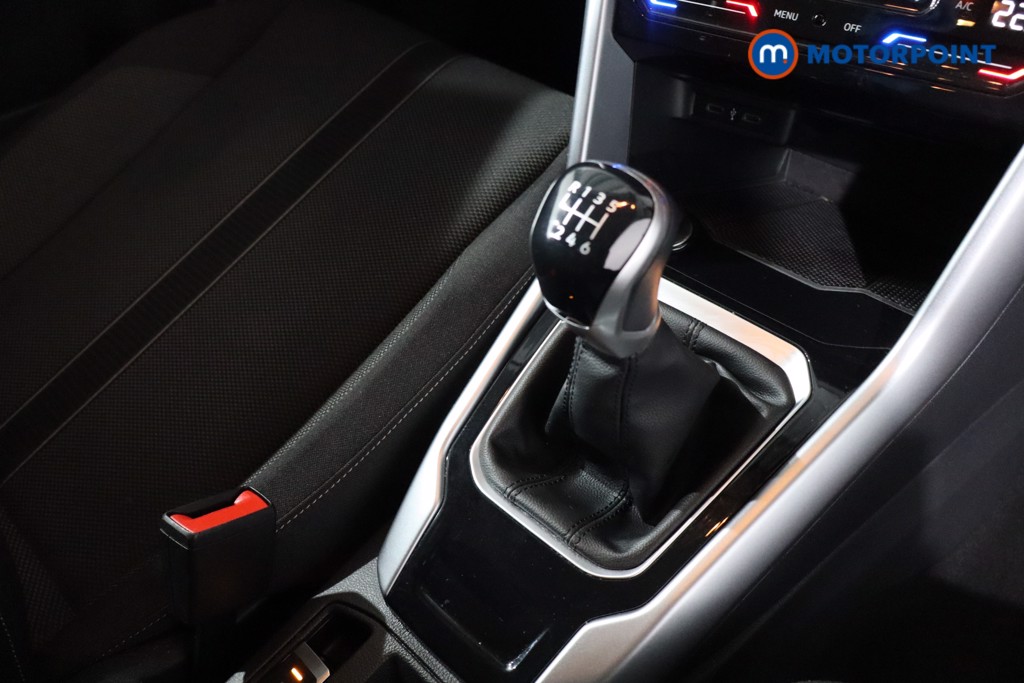 Used Volkswagen T-Roc 2023 for sale - 78162804: Photo 26