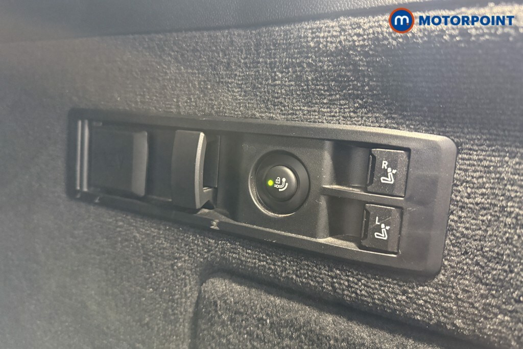 Used BMW iX 2022 for sale - 77477000: Photo 38