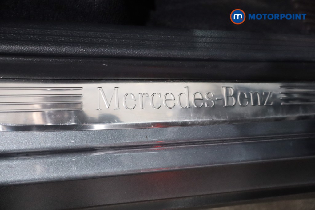 Used Mercedes-Benz GLC 2020 for sale - 76157605: Photo 32