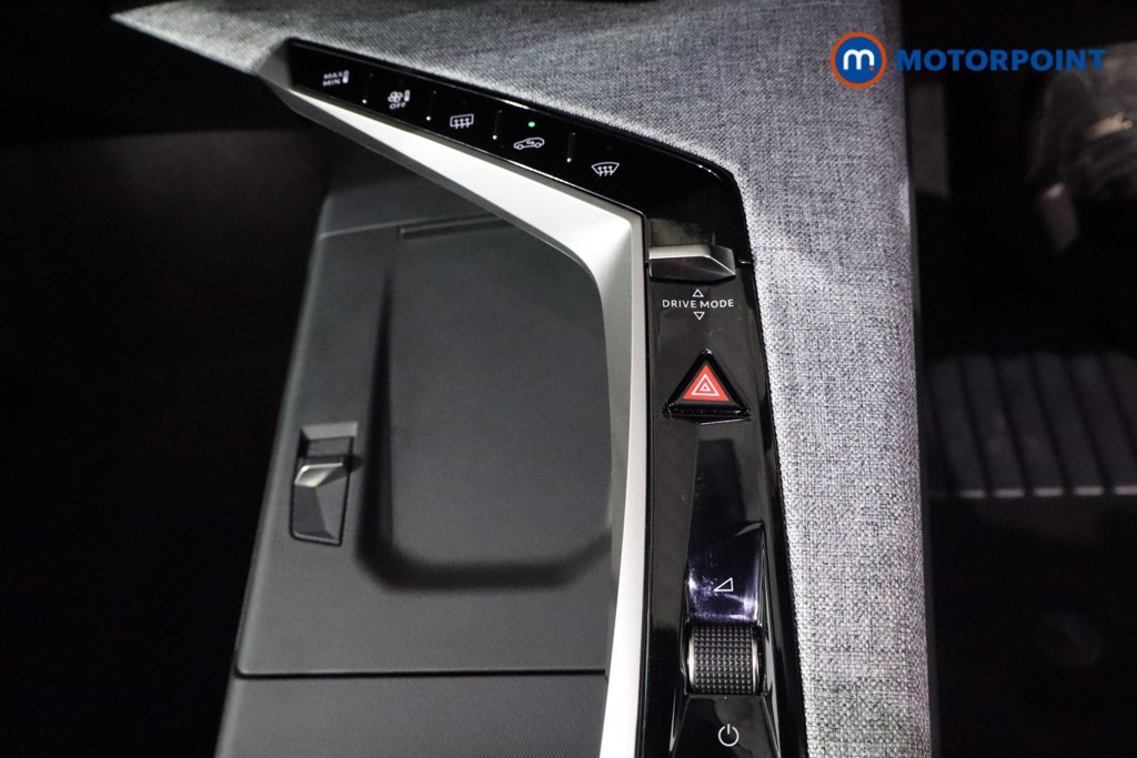 Used Peugeot 5008 2025 for sale - 77650623: Photo 28