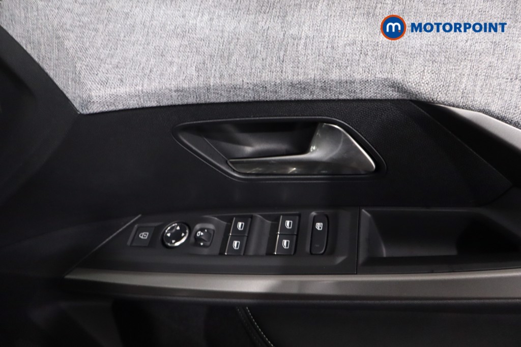 Used Peugeot 5008 2025 for sale - 77650623: Photo 32