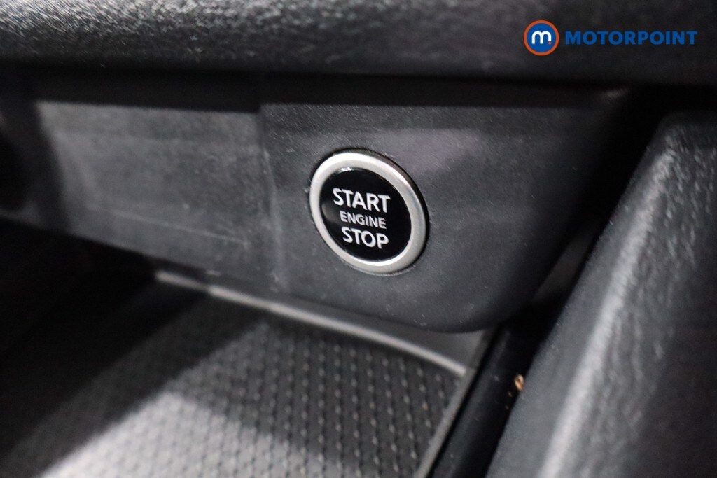 Used Nissan Qashqai for sale - 77759983: Photo 28