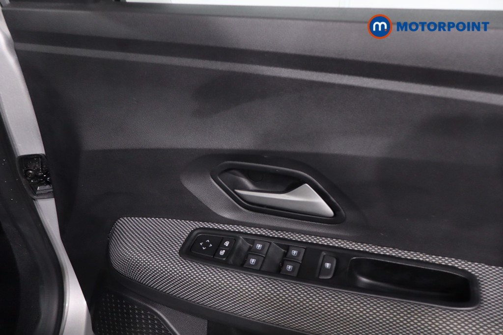 Used Dacia Sandero Stepway 2023 for sale - 77747110: Photo 31