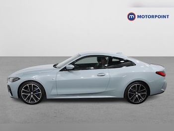 Used BMW 4 Series 2022 for sale - 76394500: Photo