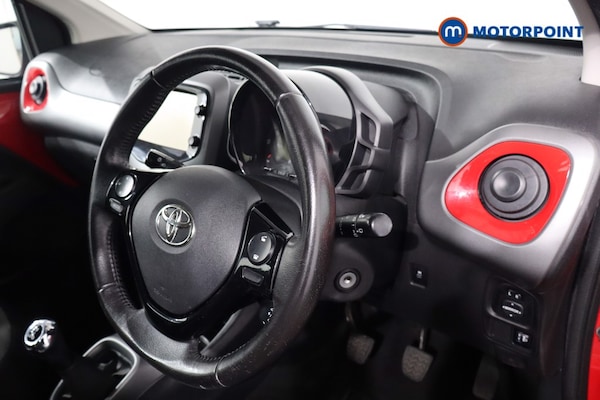 Used Toyota AYGO 2018 for sale - 76157603: Photo 30