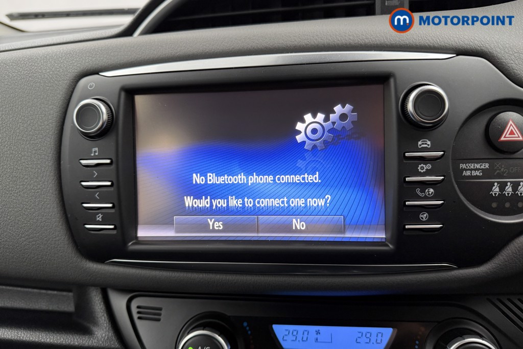 Used Toyota Yaris 2018 for sale - 76710315: Photo 13