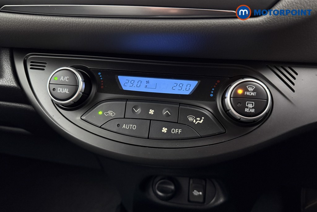 Used Toyota Yaris 2018 for sale - 76710315: Photo 14