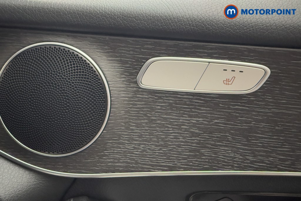 Used Mercedes-Benz GLC 2021 for sale - 76491671: Photo 31