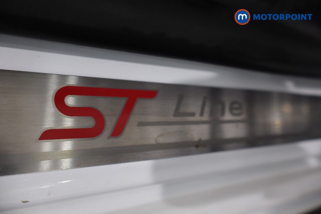 Used Ford Focus 2022 for sale - 77760013: Photo 30