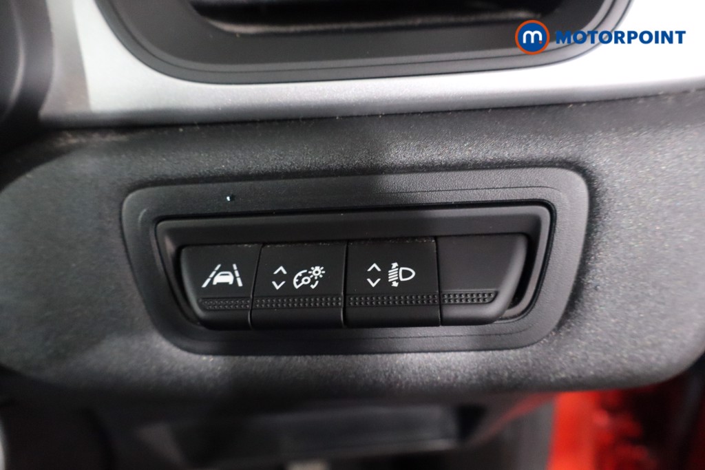 Used Renault Captur 2021 for sale - 76599632: Photo 29