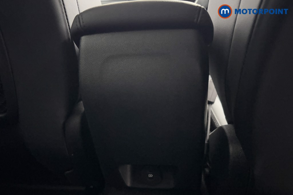 Used Ford Focus 2023 for sale - 76641318: Photo 31