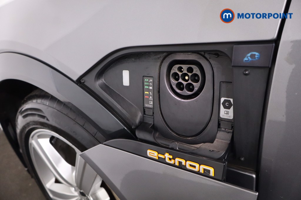 Used Audi e-tron 2021 for sale - 77663009: Photo 38