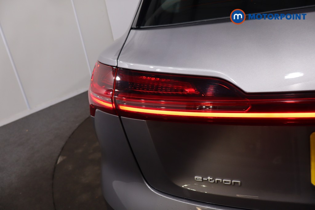 Used Audi e-tron 2021 for sale - 77663009: Photo 50