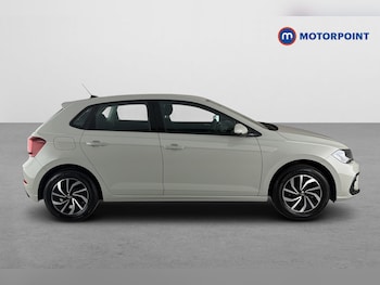 Used Volkswagen Polo 2024 for sale - 79299772: Photo