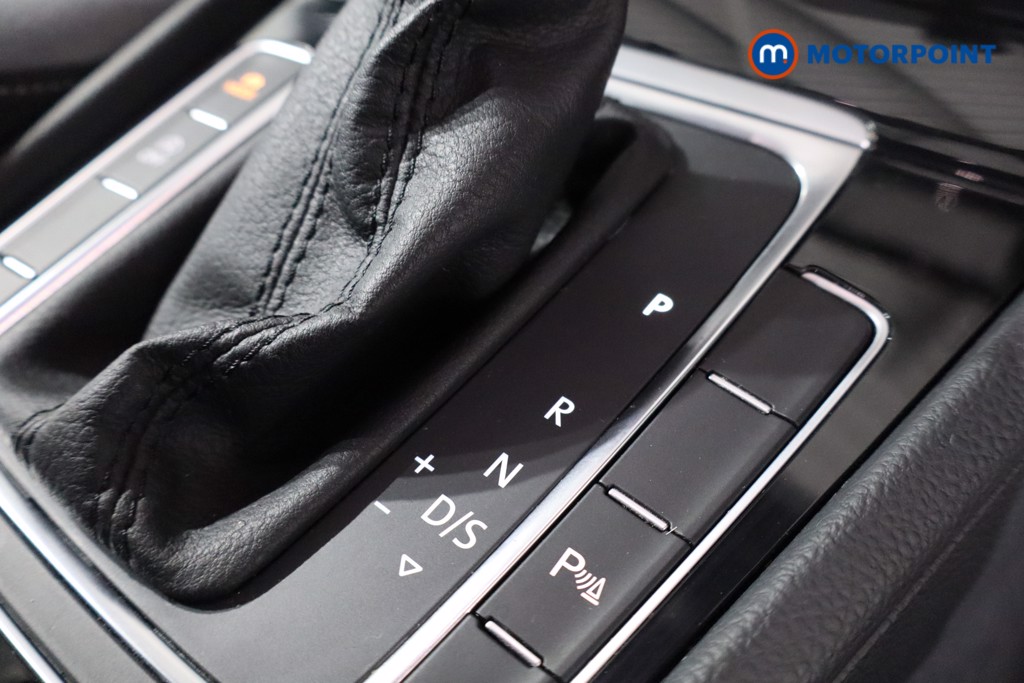 Used Volkswagen Golf 2020 for sale - 78166611: Photo 30