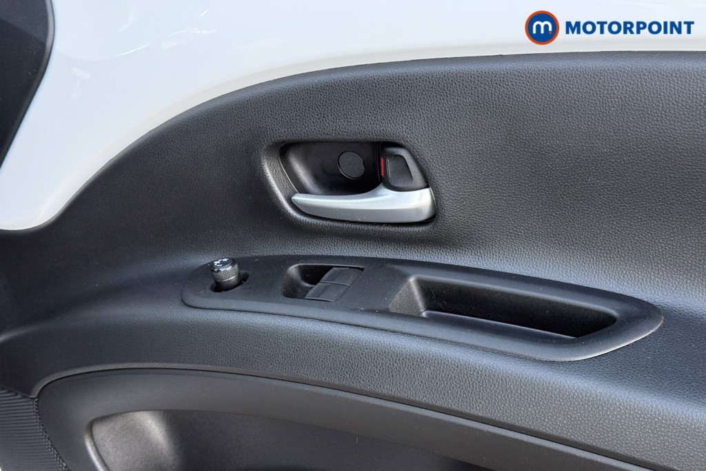 Used Toyota Aygo X 2023 for sale - 76697083: Photo 18