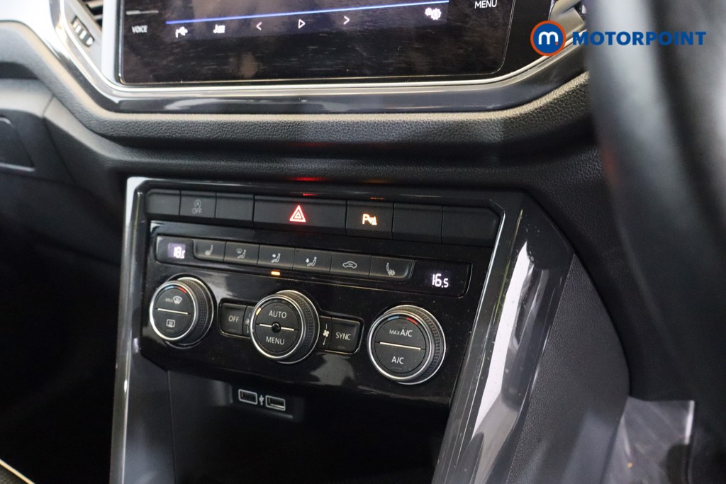 Used Volkswagen T-Roc 2019 for sale - 76985058: Photo 15