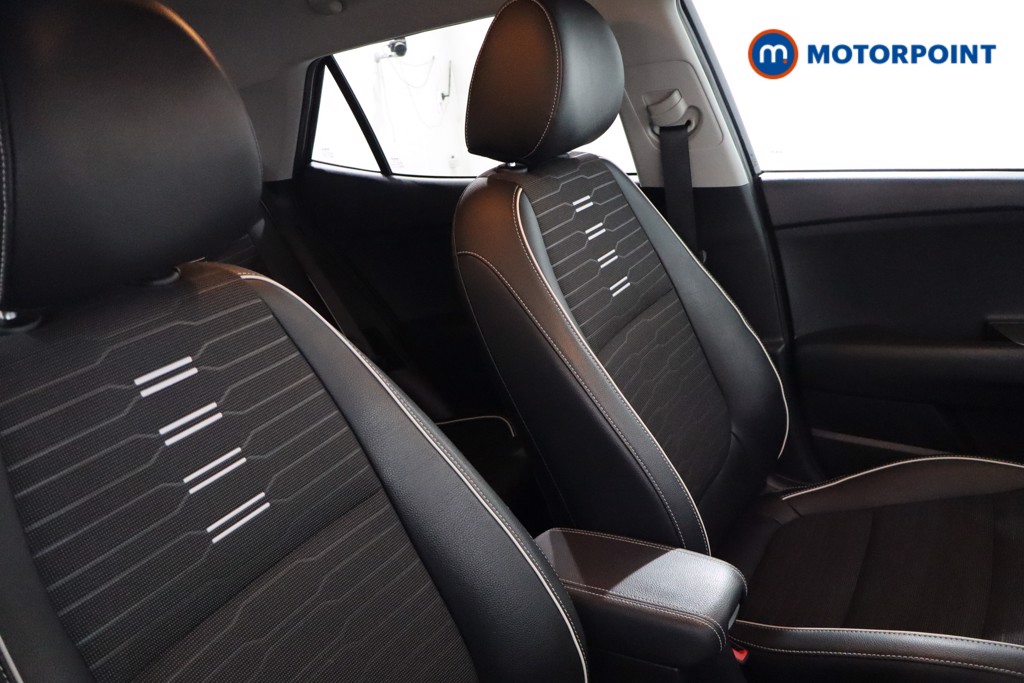 Used Kia Stonic 2024 for sale - 77207877: Photo 33