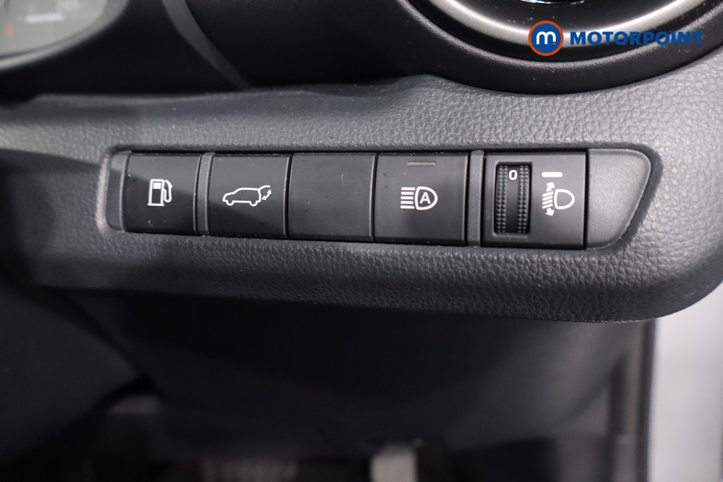 Used Toyota C-HR 2024 for sale - 77747191: Photo 25