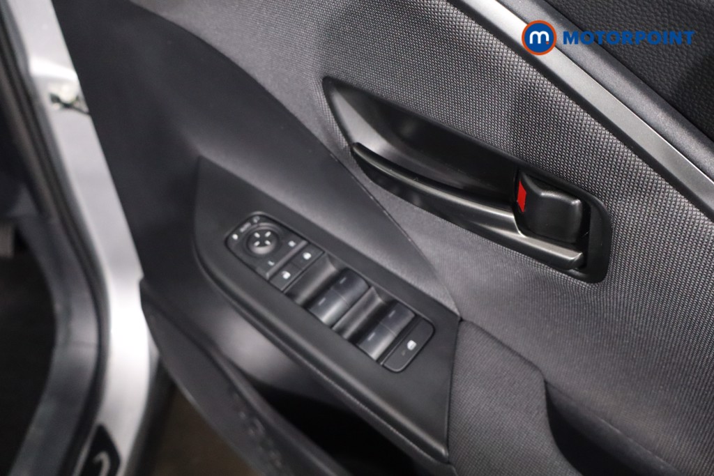 Used Toyota C-HR 2024 for sale - 77747191: Photo 31