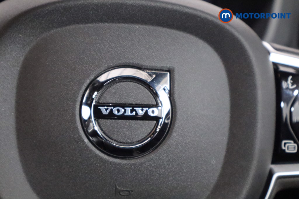 Used Volvo XC60 2025 for sale - 76638299: Photo 17